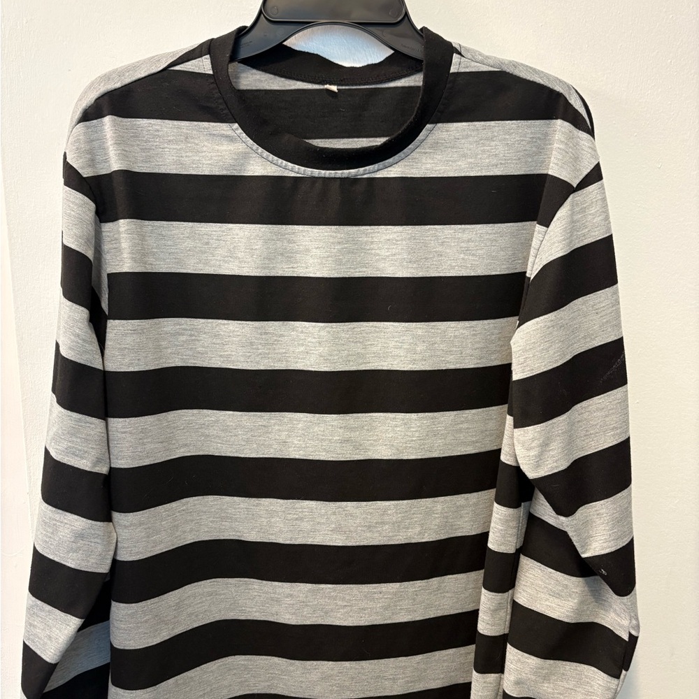 Striped Black and Gray Women’s Sweater Size Medium